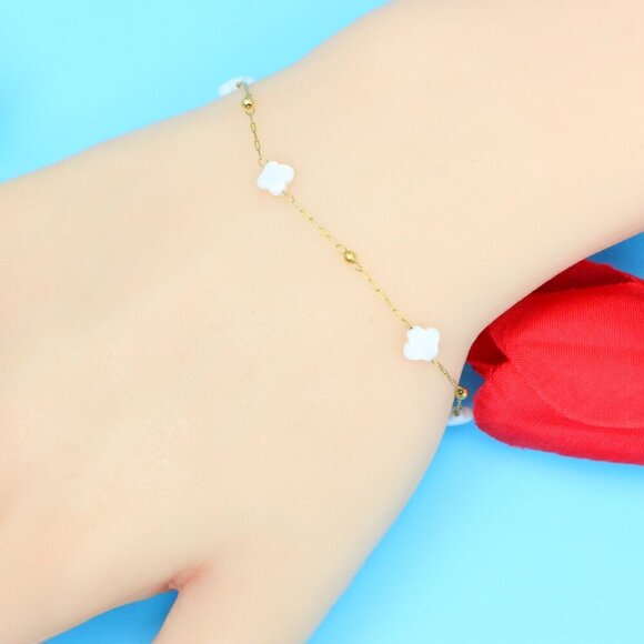 Chic & Stylish Bracelet – A Thoughtful Gift for Women and Girls, DYC1122 - Picture 7 of 7